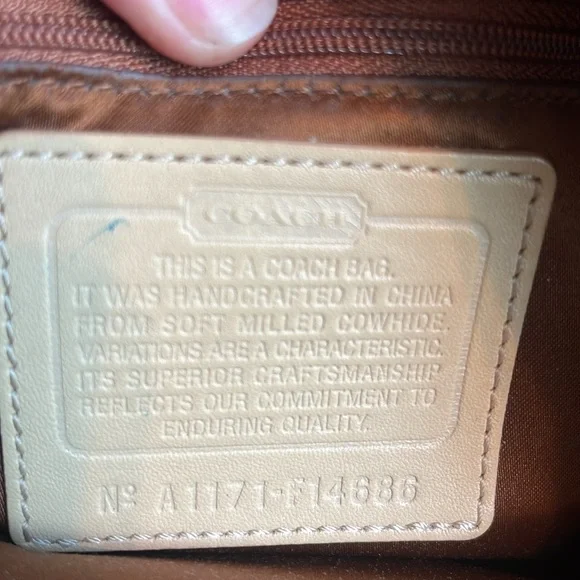 Coach Women’s Cream Pebbled Leather Penelope Ruffled Shouldered Satchel Bag: S-M - Picture 7 of 11